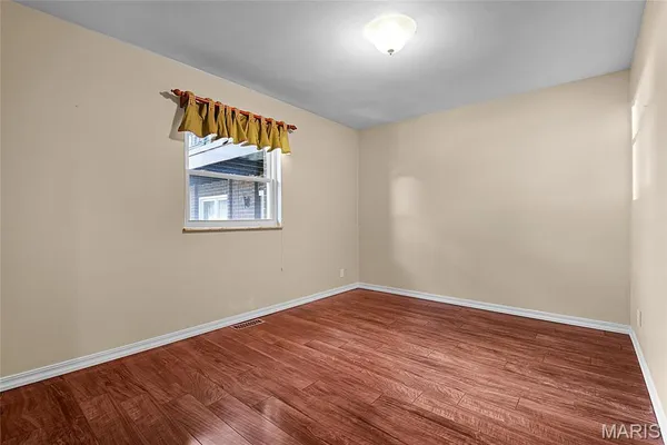 $1,400 | 10364 Forest Brook Lane, Unit E, St. Louis, MO 63146