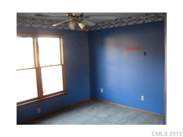 2525 Steeplechase Road Gastonia, NC 28056 - Photo 10 of 13 Gallery Image 10