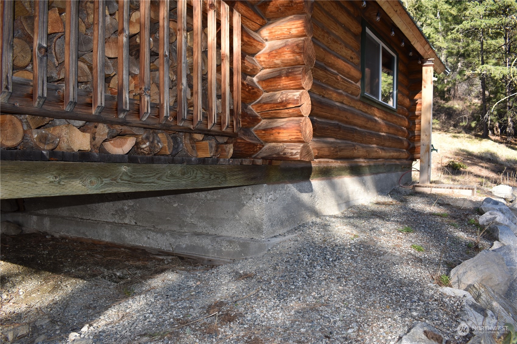 100 Lone Pine Trail Riverside, WA 98849 - Photo 12 of 37 a view of a house with a yard