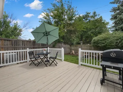 $300,000 | 3087 Kelly Court, Aurora, IL 60504