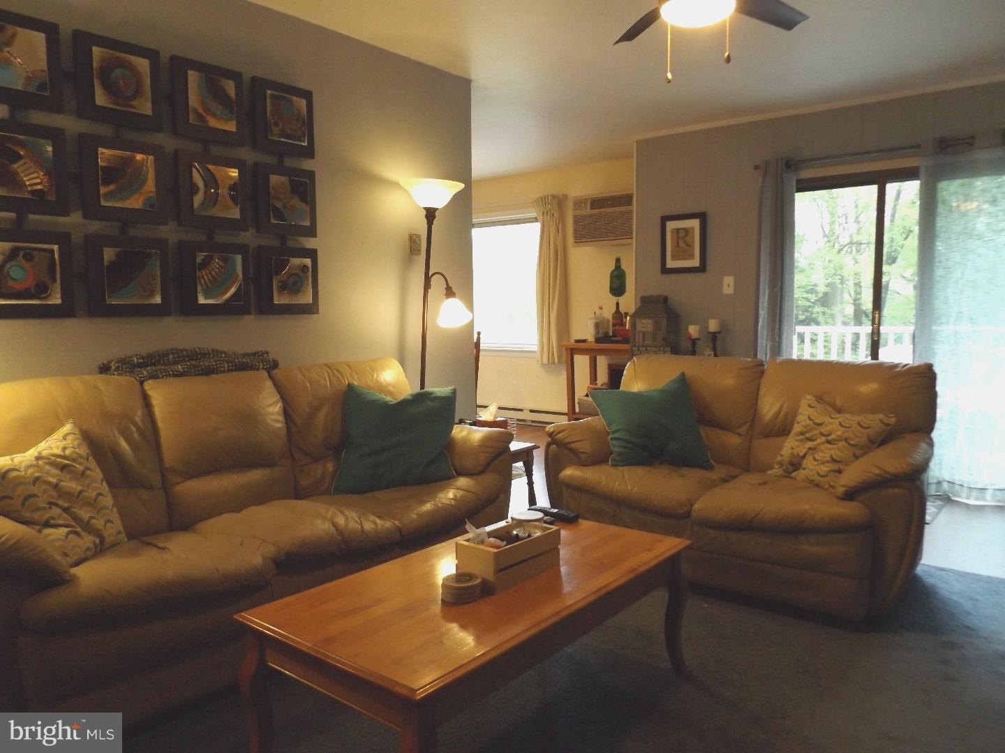 200 Campbell Circle, Unit E14 Downingtown, PA 19335 - Photo 13 of 20 Living Room