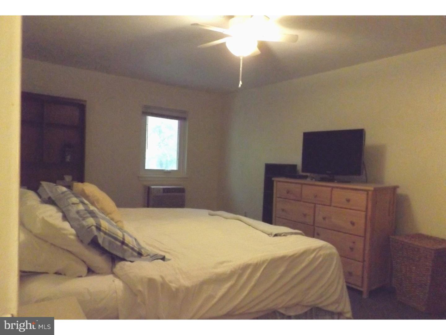 200 Campbell Circle, Unit E14 Downingtown, PA 19335 - Photo 19 of 20 Bedroom 3