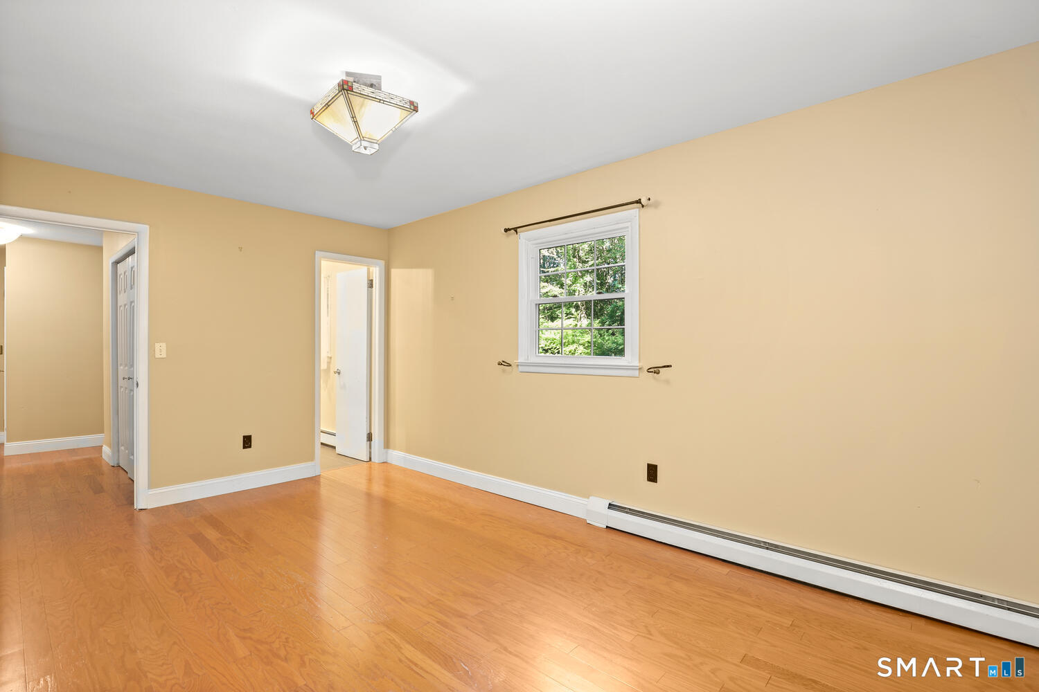 122 Deforest Road Wilton, CT 06897 - Photo 12 of 40