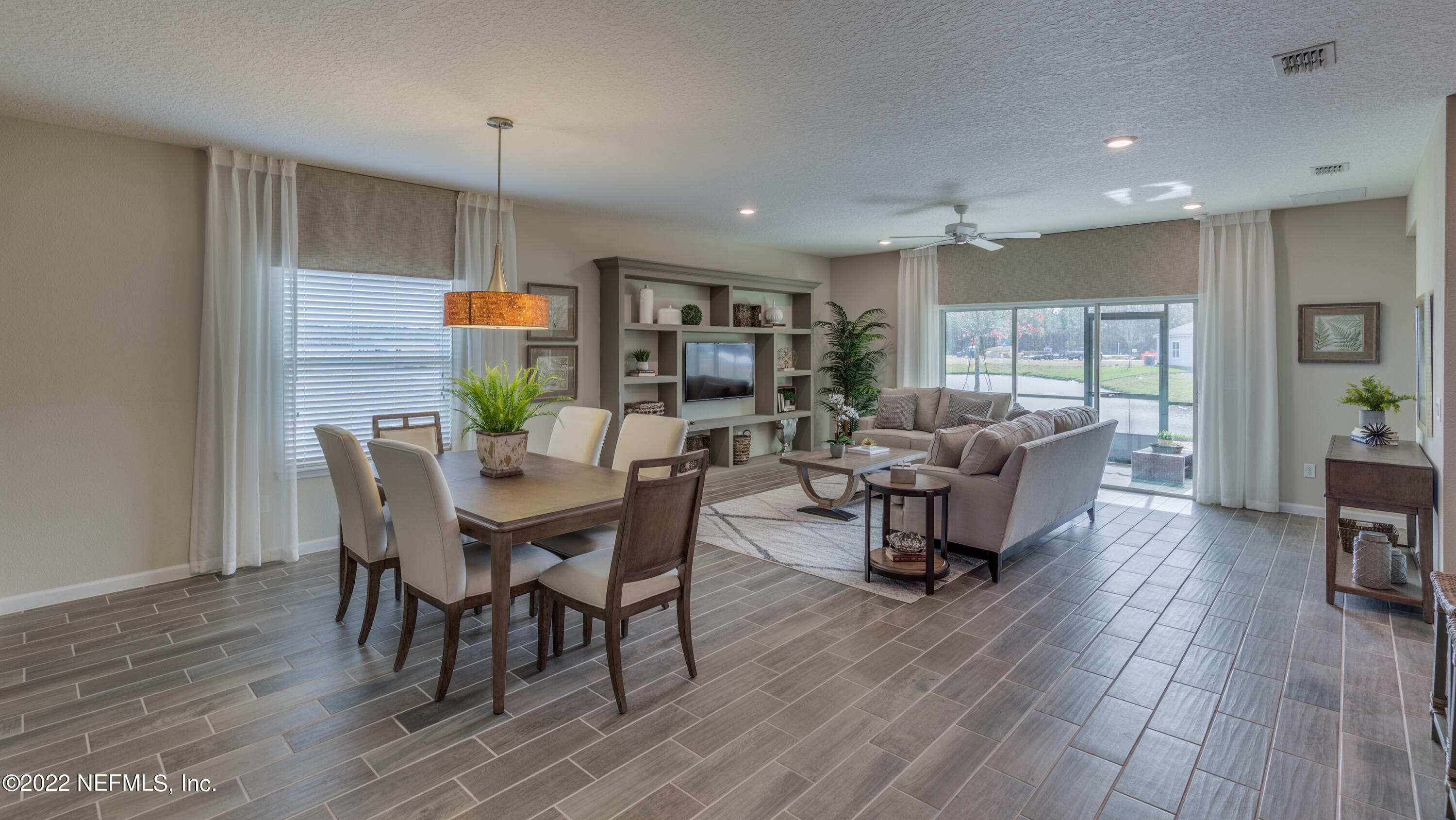 1051 Brown Bear Run St. Johns, FL 32259 - Photo 8 of 18 Family Area