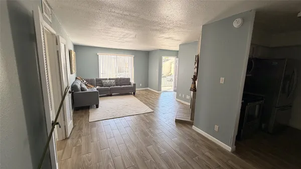 $1,300 | 6200 West Tidwell Road, Unit 1702, Houston, TX 77092