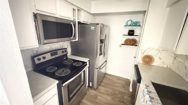 $1,300 | 6200 West Tidwell Road, Unit 1702, Houston, TX 77092