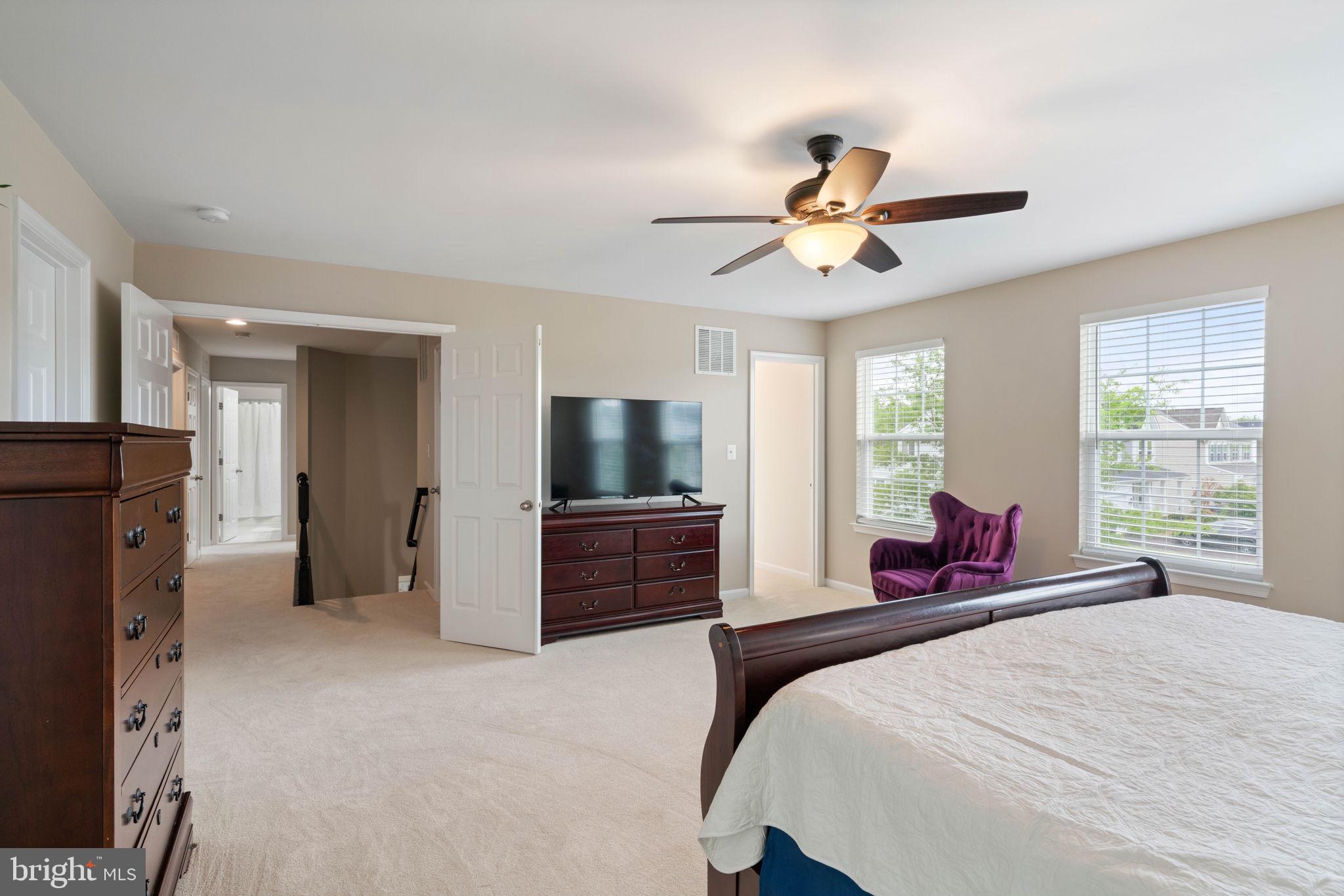 3486 Shandor Road Woodbridge, VA 22193 - Photo 21 of 40 Has 2 walk in closets