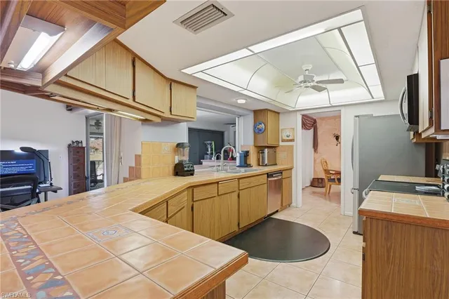 $990,000 | 4096 Skyway Drive, Unit 42, Naples, FL 34112