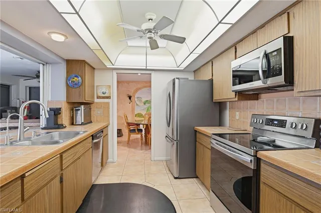 $990,000 | 4096 Skyway Drive, Unit 42, Naples, FL 34112