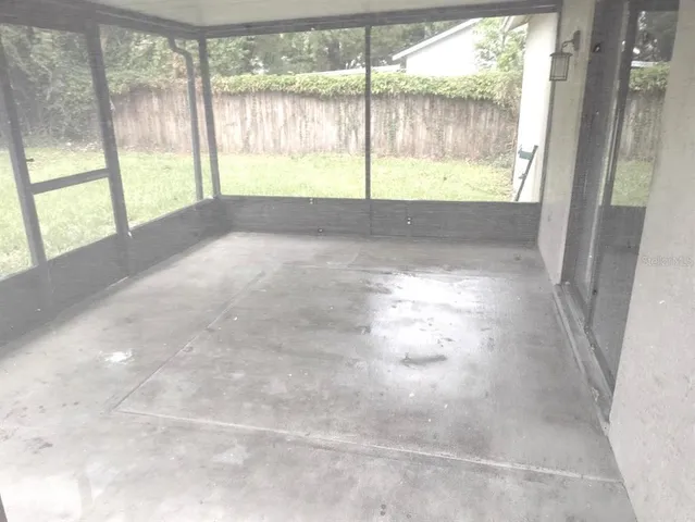 $2,000 | 725 Chilt Drive, Brandon, FL 33510