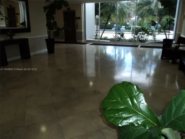 $440,000 | 1050 93rd Street, Unit 6F, Bay Harbor Islands, FL 33154