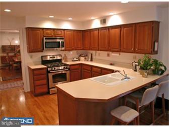 455 Inveraray Villanova, PA 19085 - Photo 6 of 12 Kitchen