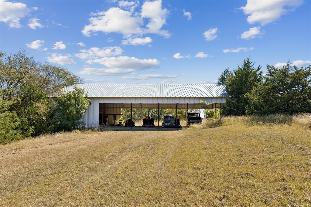 2591 Fm 1204 Decatur, TX 76234 - Photo 13 of 15 a view of a house with yard and sitting area