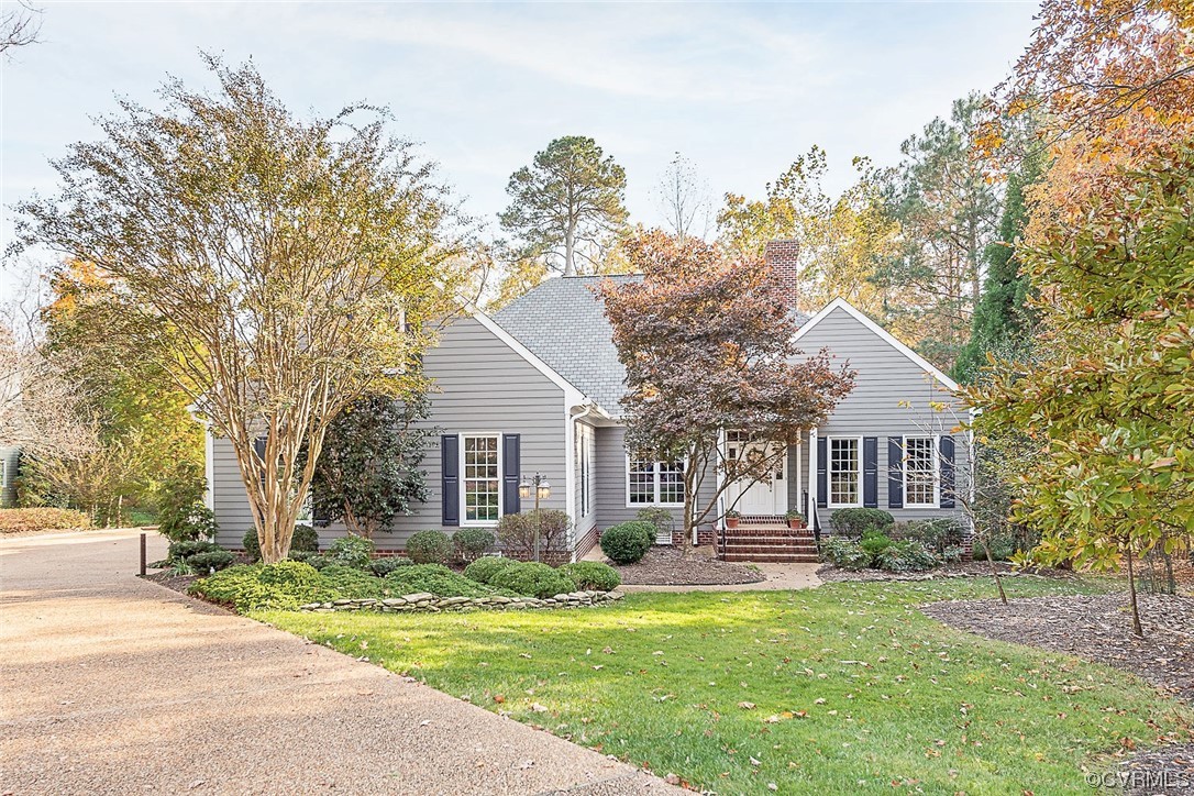 113 Grenelefe Williamsburg, VA 23188 - Photo 4 of 44 a front view of house with yard and green space