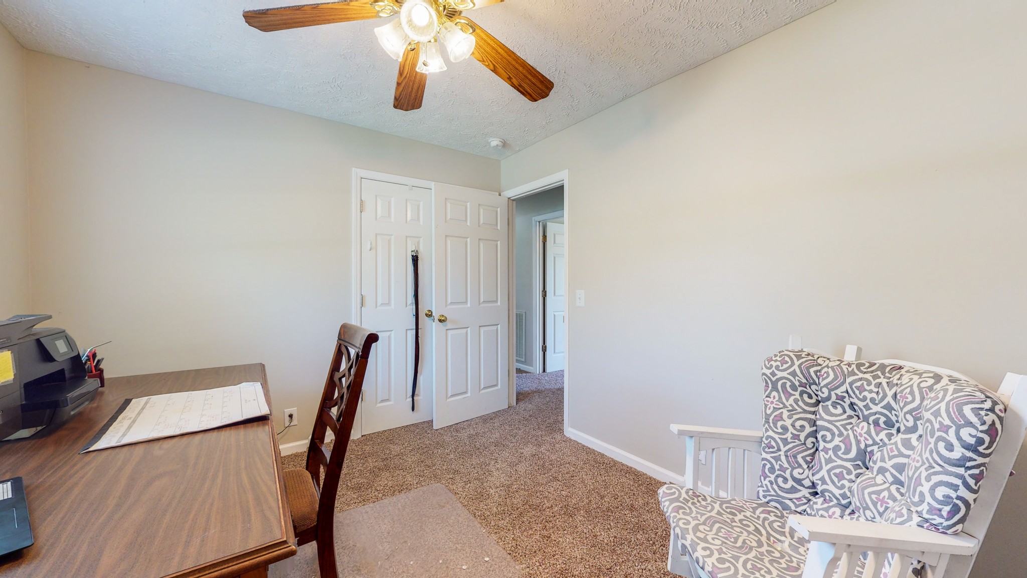 3718 Maple Lane Murfreesboro, TN 37129 - Photo 14 of 30 a view of a livingroom with an furniture