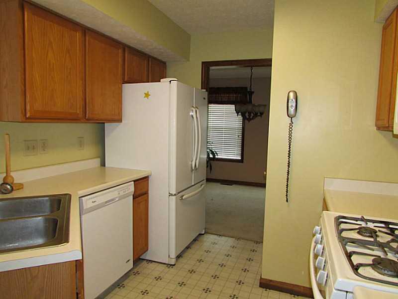 5815 West Ridgewood Road Springfield, OH 45502 - Photo 7 of 25