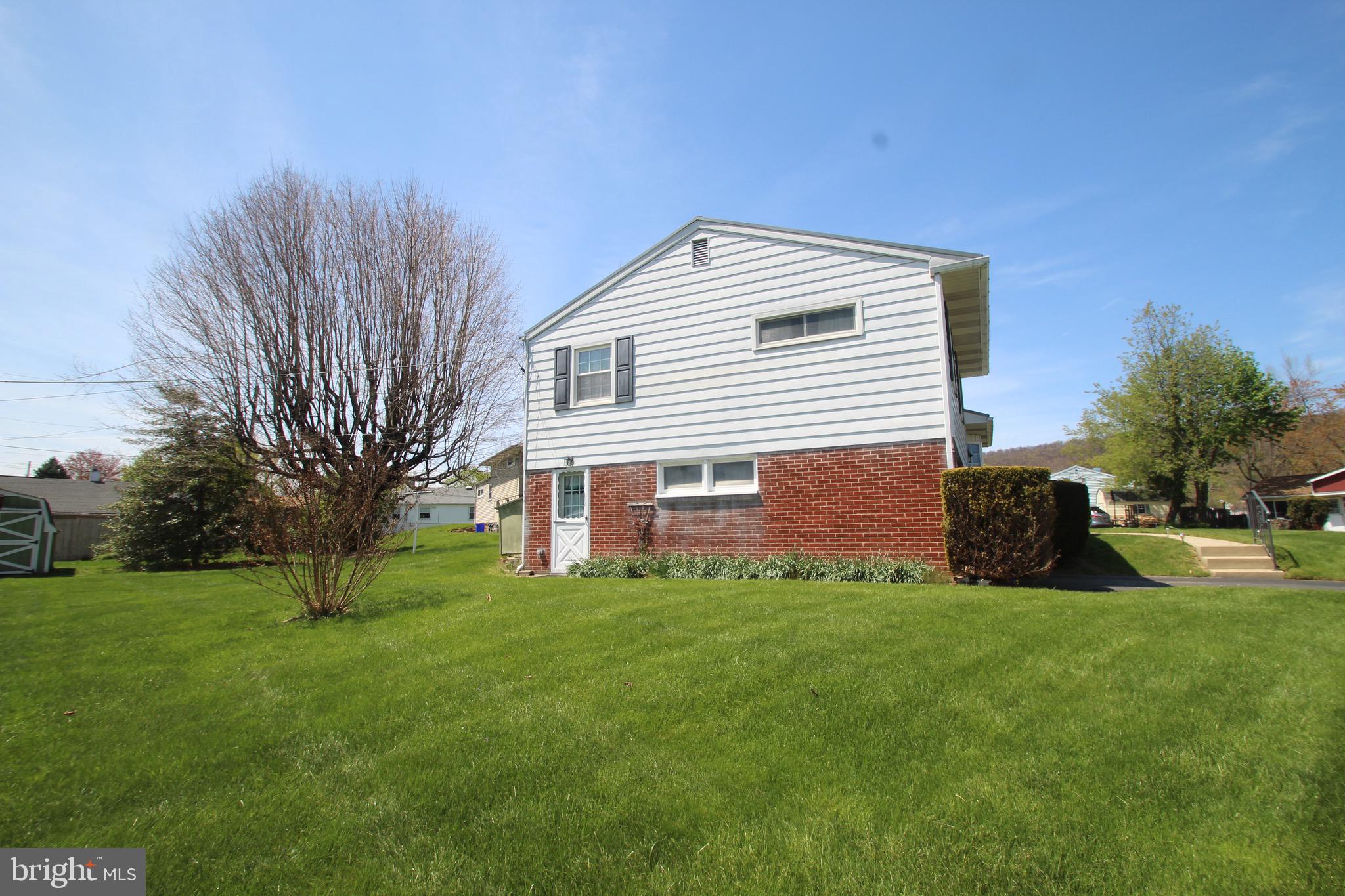 117 Henry Road Enola, PA 17025 - Photo 9 of 11 Gallery Image 9