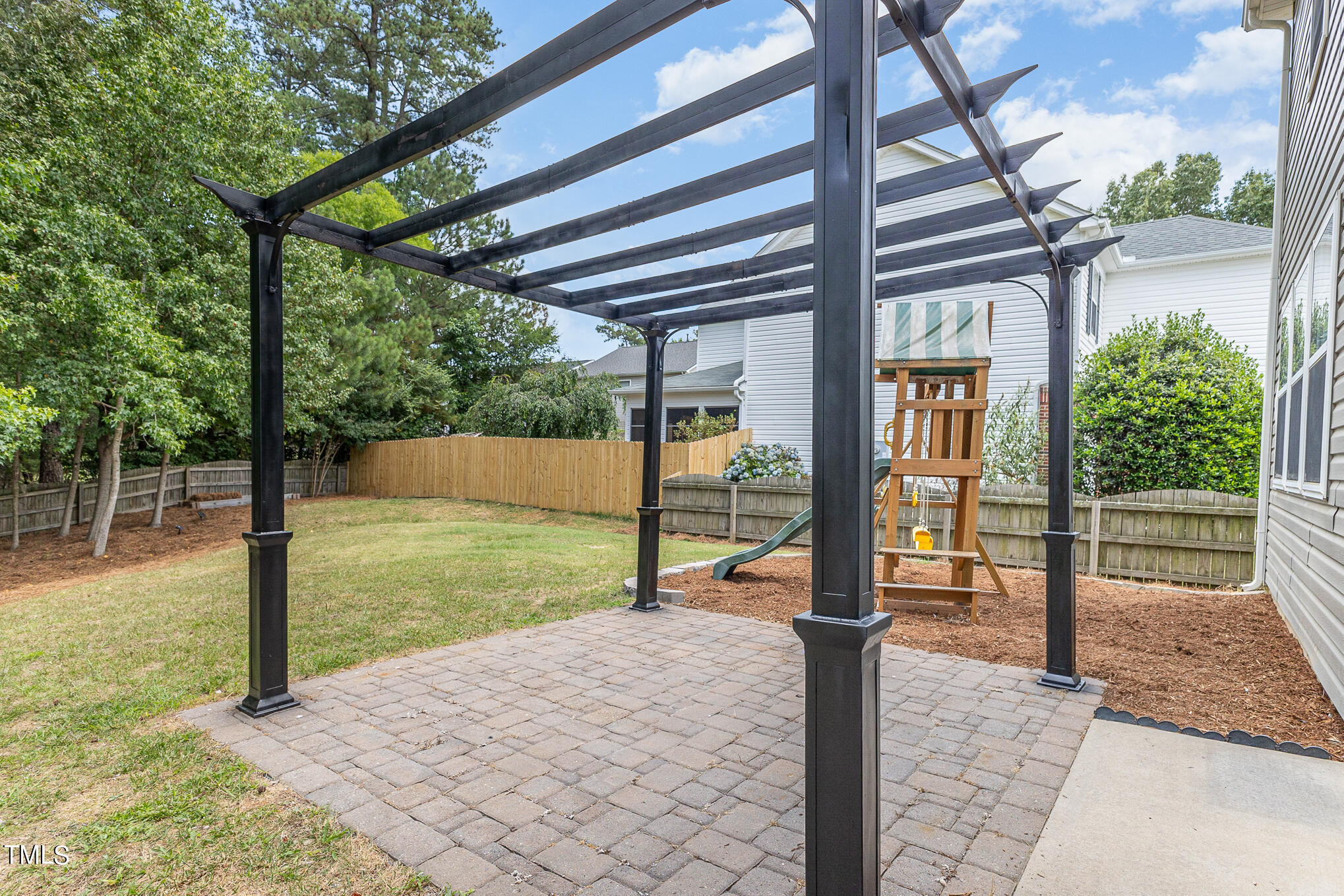 8814 Elizabeth Bennet Place Raleigh, NC 27616 - Photo 26 of 28 027_cy1a1739-edit