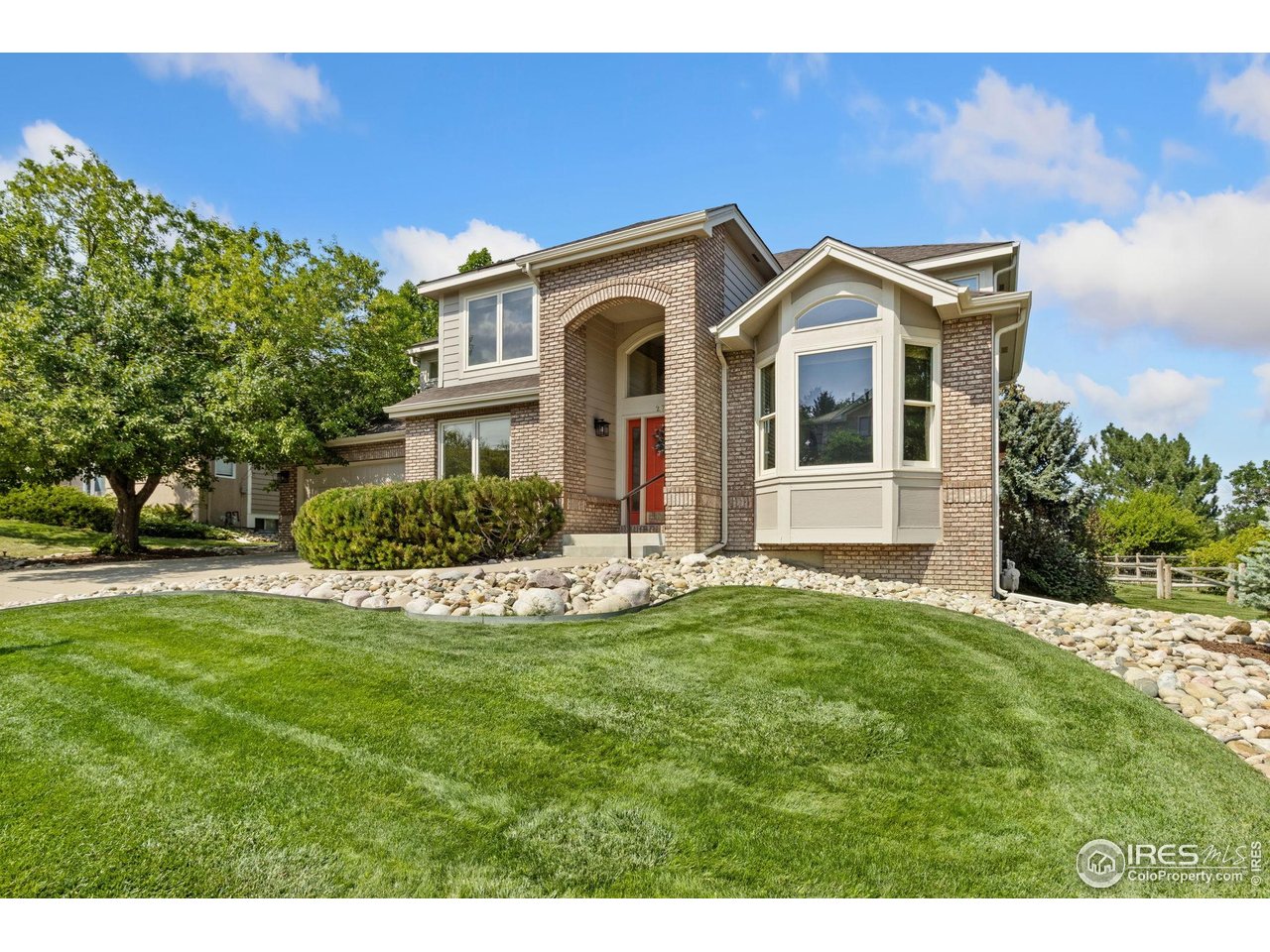 2758 Silver Fox Road Fort Collins, CO 80526 - Photo 36 of 39 Well maintained yard