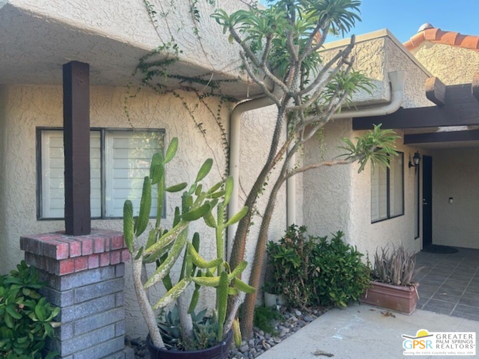 2345 Cherokee Way, Unit 118 Palm Springs, CA 92264 - Photo 32 of 41