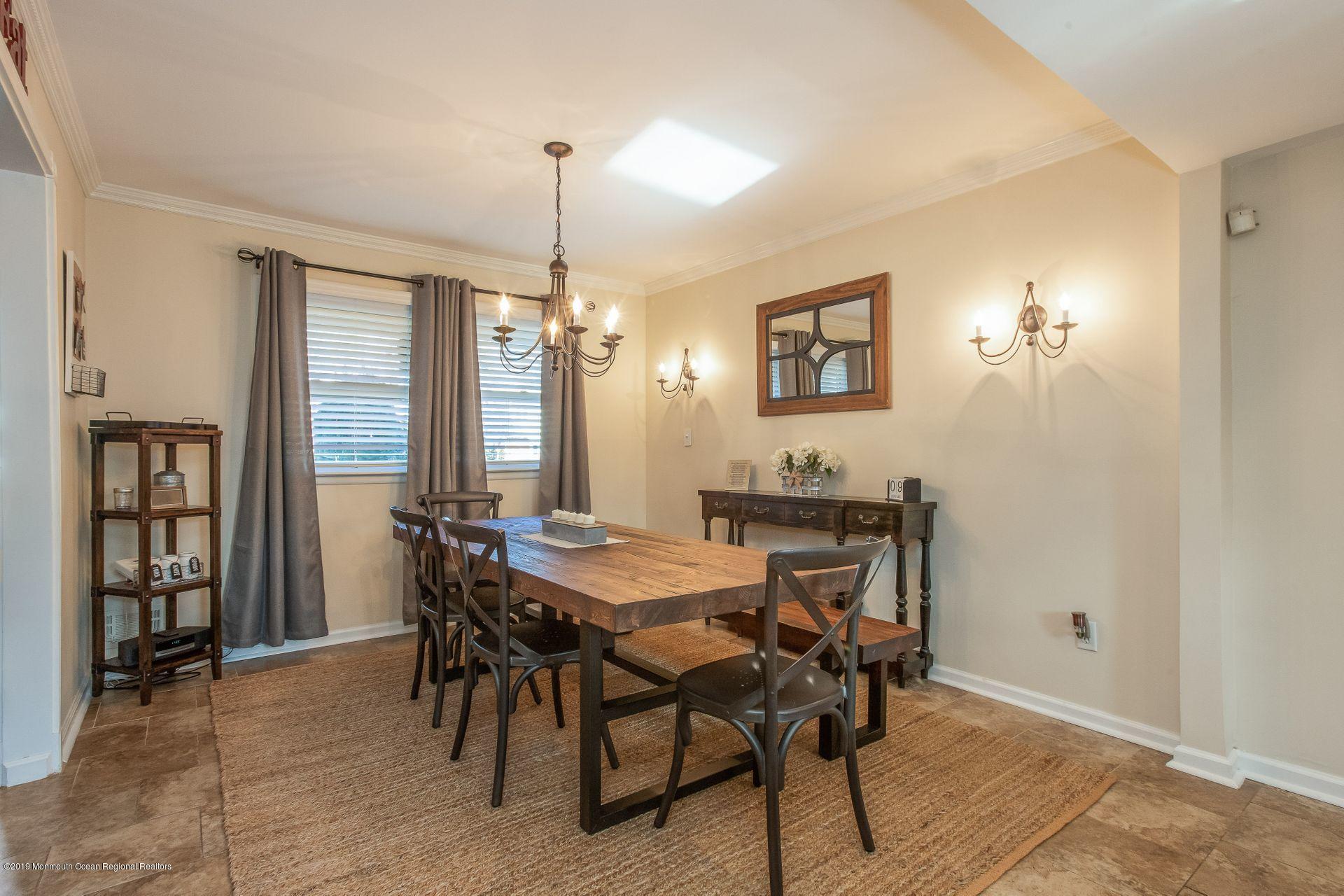 23 Whitman Road Morganville, NJ 07751 - Photo 8 of 30 8