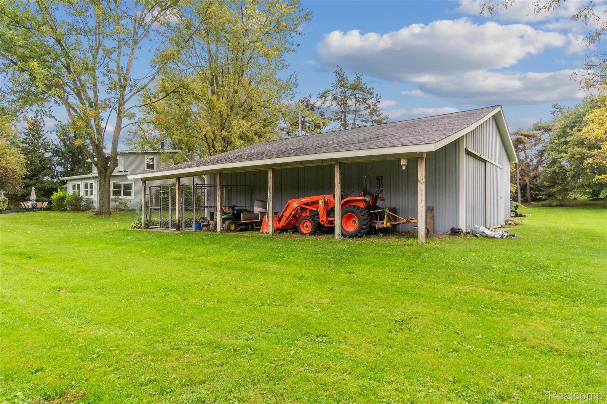 1469 Swarthout Road Pinckney, MI 48169 - Photo 34 of 43 Pole Barn
