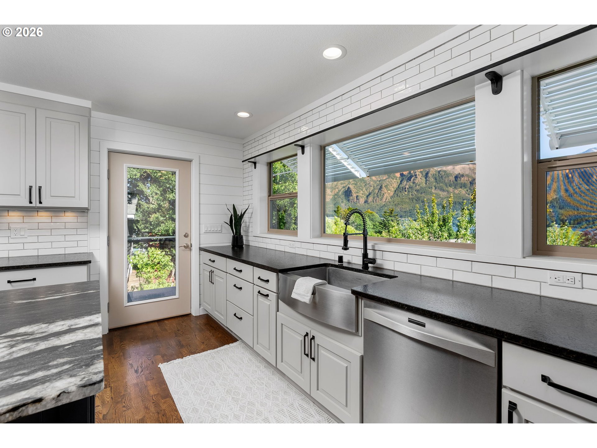 408 Northwest Hot Springs Alameda Road Stevenson, WA 98648 - Photo 23 of 48