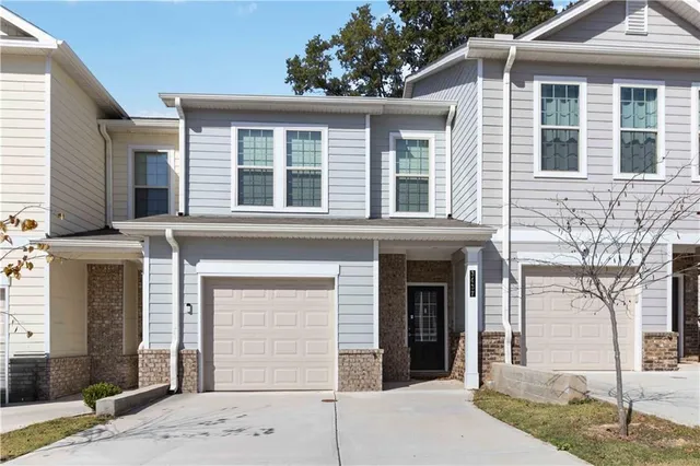 $2,000 | 3437 Sumersbe Court, Atlanta, GA 30349