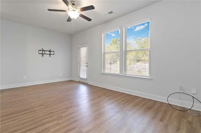 $2,000 | 3437 Sumersbe Court, Atlanta, GA 30349