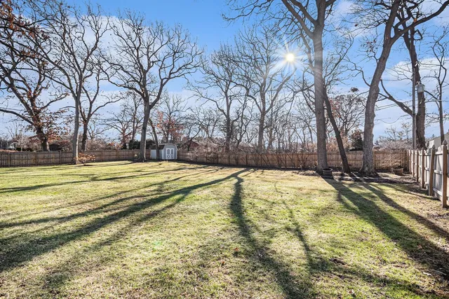 $499,999 | 4609 Valerie Drive, Crystal Lake, IL 60014