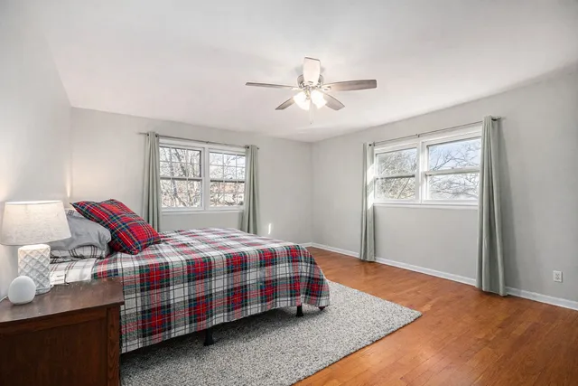 $499,999 | 4609 Valerie Drive, Crystal Lake, IL 60014