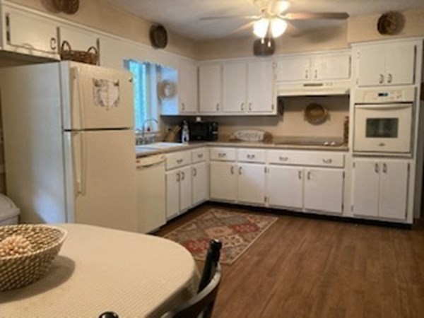 115 Fenwood Road Longmeadow, MA 01106 - Photo 11 of 27 Gallery Image 11