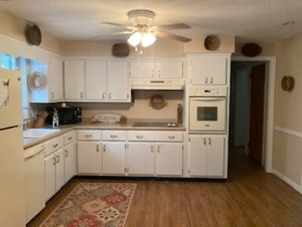115 Fenwood Road Longmeadow, MA 01106 - Photo 12 of 27 Gallery Image 12