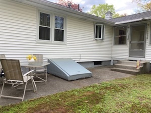 115 Fenwood Road Longmeadow, MA 01106 - Photo 22 of 27 Gallery Image 22