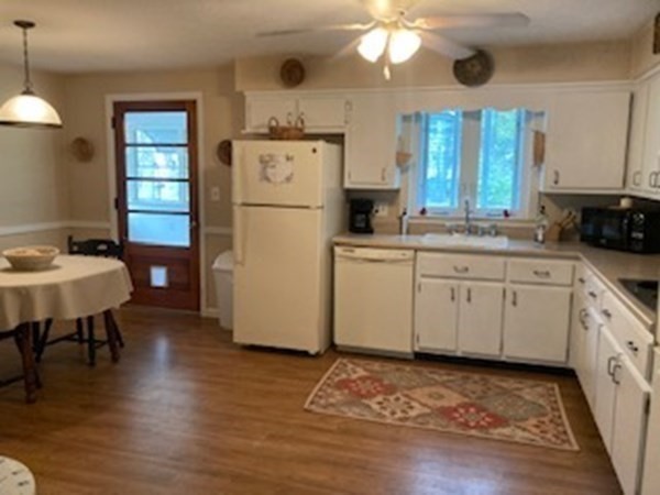 115 Fenwood Road Longmeadow, MA 01106 - Photo 10 of 27 Gallery Image 10