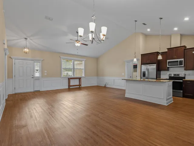 $329,500 | 135 Amy Lane, Crawfordville, FL 32327