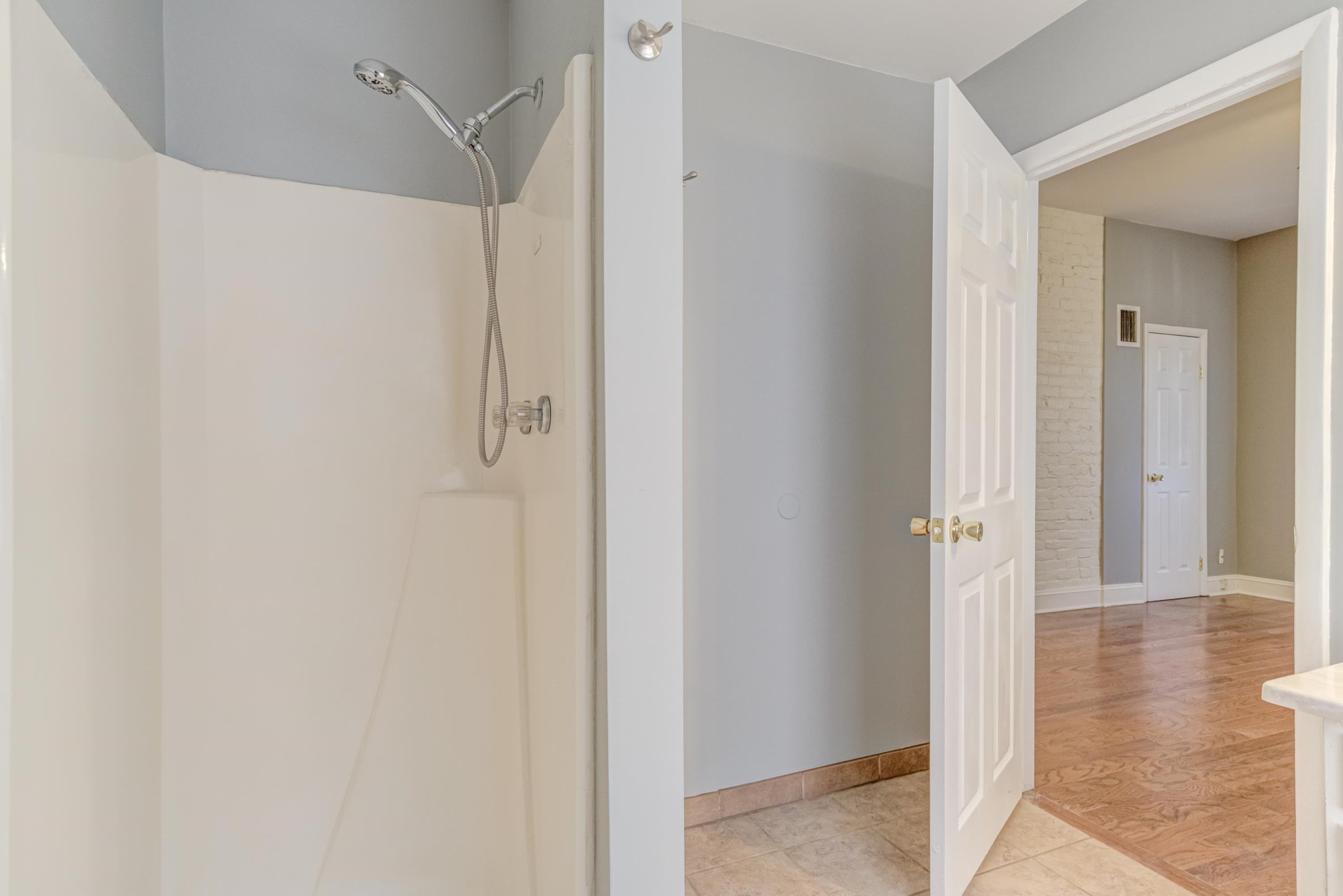 214-214.5 Linden Avenue Raleigh, NC 27601 - Photo 15 of 17 Photo 15