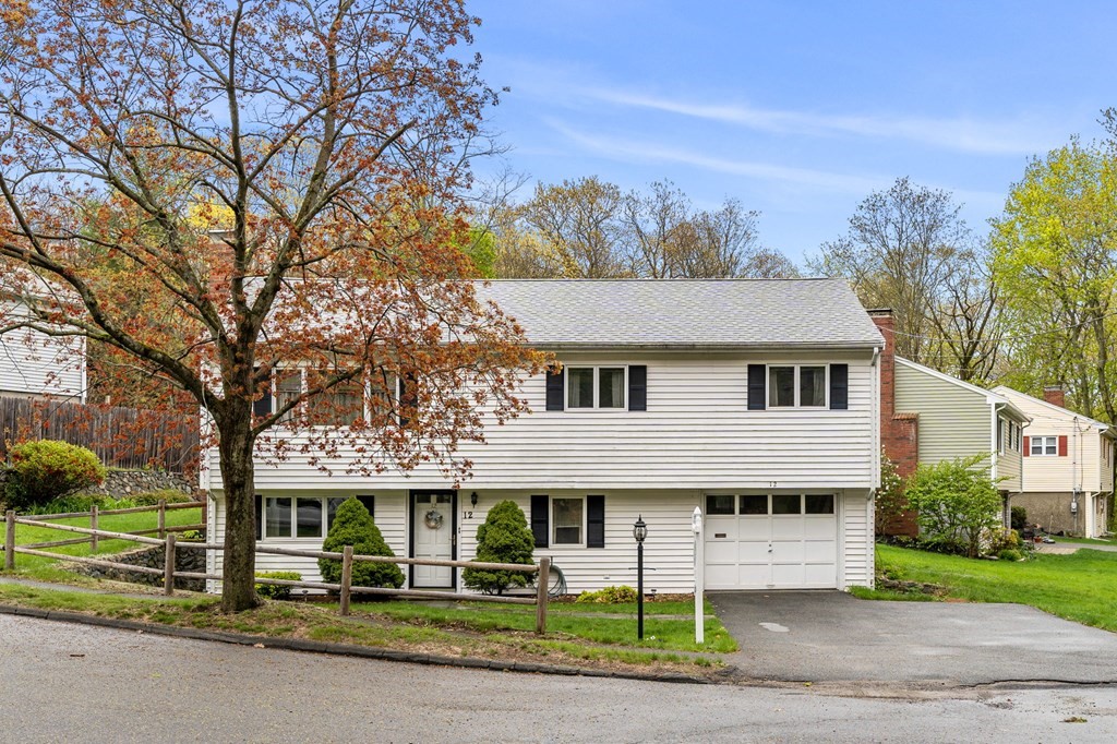 12 Spring Pond Road Peabody, MA 01960 - Photo 1 of 27 Gallery Image 1