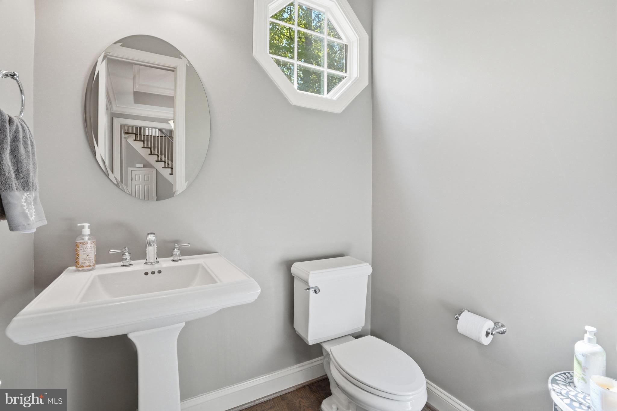 1133 Springvale Road Great Falls, VA 22066 - Photo 35 of 83 Front main powder room