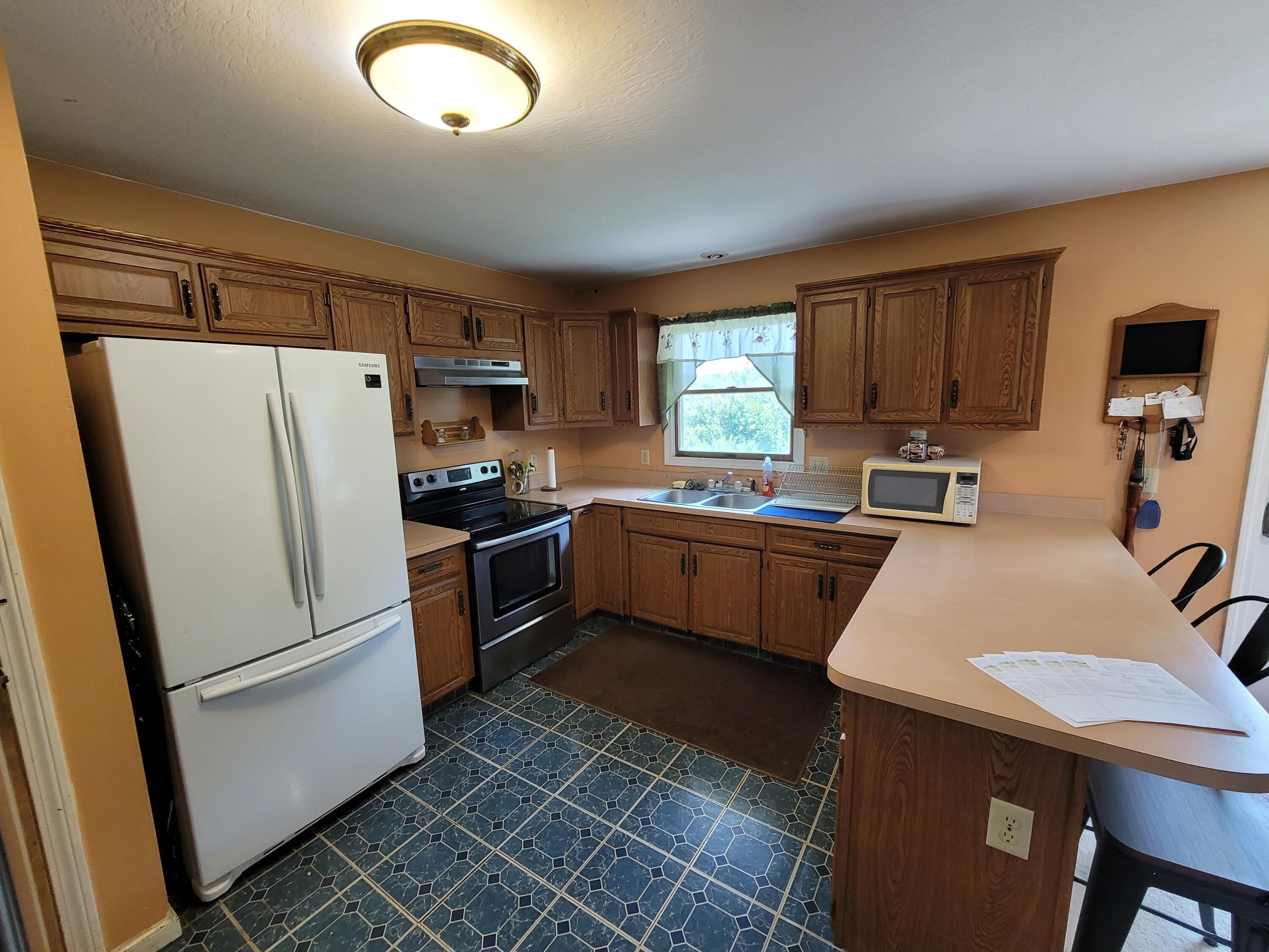 4214 Twp 49 Road Galion, OH 44833 - Photo 9 of 25 20230723_140842