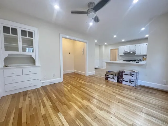 $2,750 | 324 Savin Hill Avenue, Unit 2, Boston, MA 02125