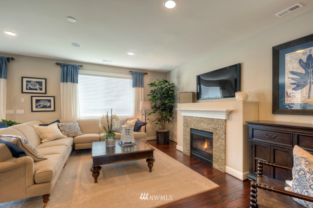 17425 42nd Avenue Southeast, Unit 52 Bothell, WA 98012 - Photo 3 of 22