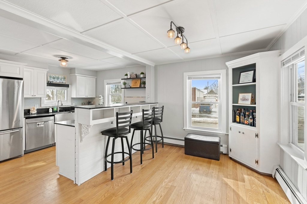 2 Library Street Georgetown, MA 01833 - Photo 18 of 37