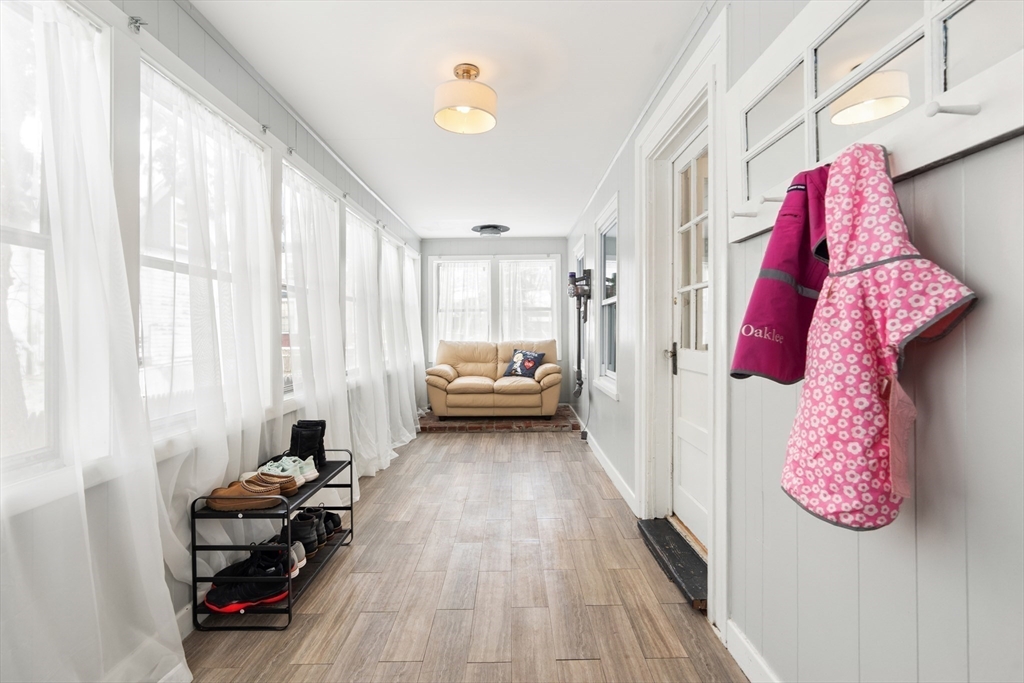 2 Library Street Georgetown, MA 01833 - Photo 4 of 37