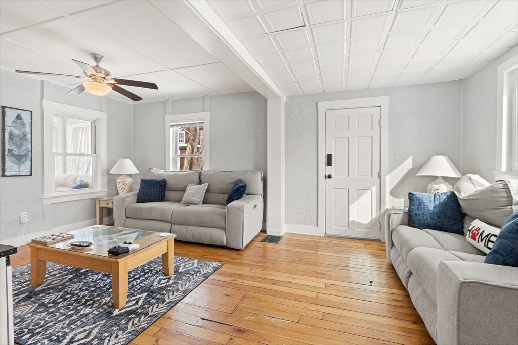 2 Library Street Georgetown, MA 01833 - Photo 6 of 37