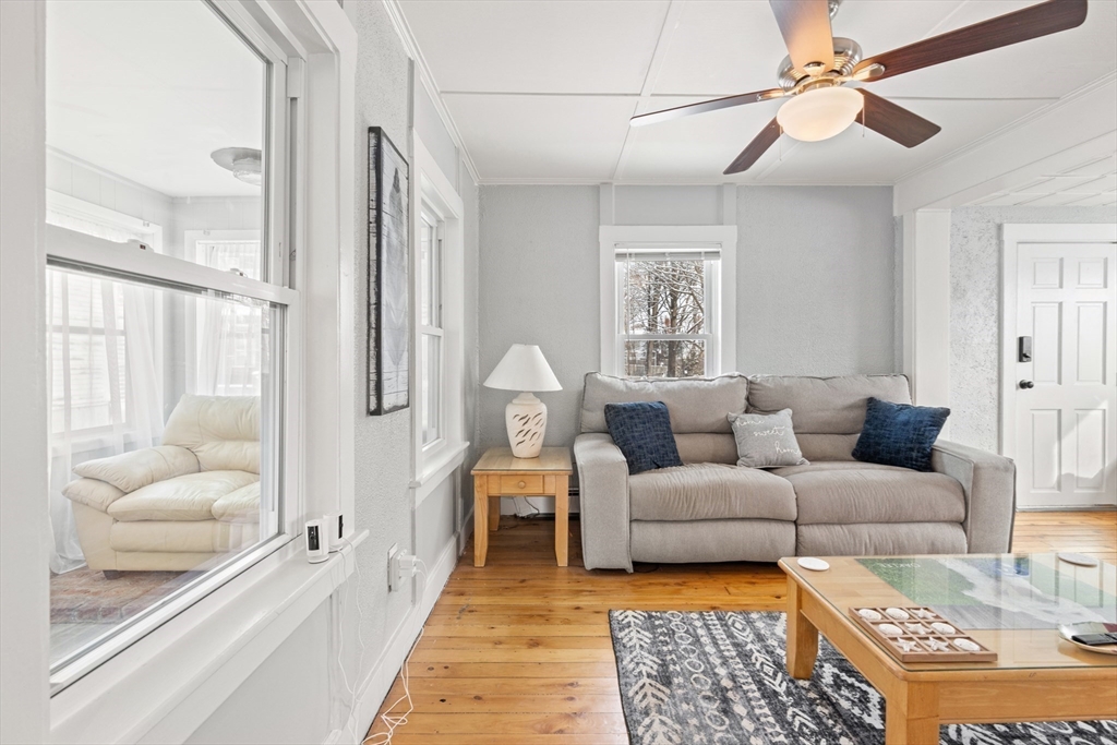 2 Library Street Georgetown, MA 01833 - Photo 8 of 37