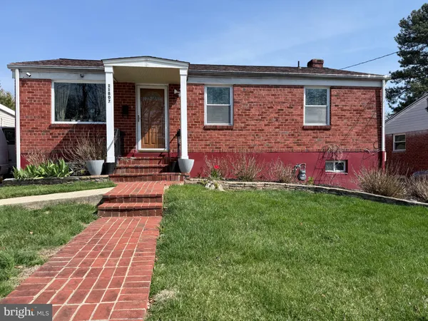 $3,450 | 11807 Rocking Horse Road, Rockville, MD 20852