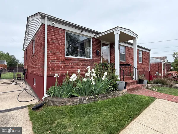 $3,450 | 11807 Rocking Horse Road, Rockville, MD 20852