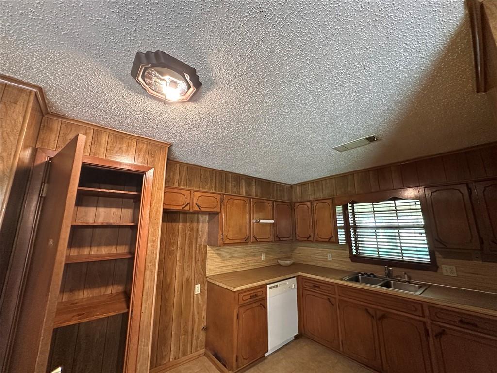5215 Lanny Street Alexandria, LA 71303 - Photo 13 of 36