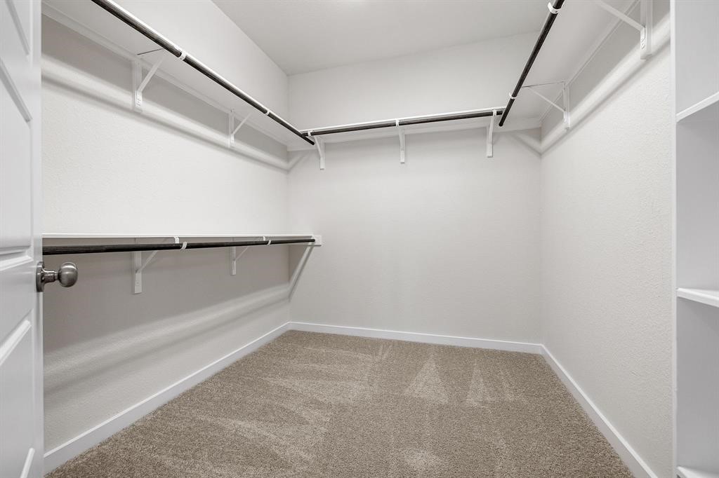 112 Alicante Lane Georgetown, TX 78628 - Photo 30 of 36 a view of small space